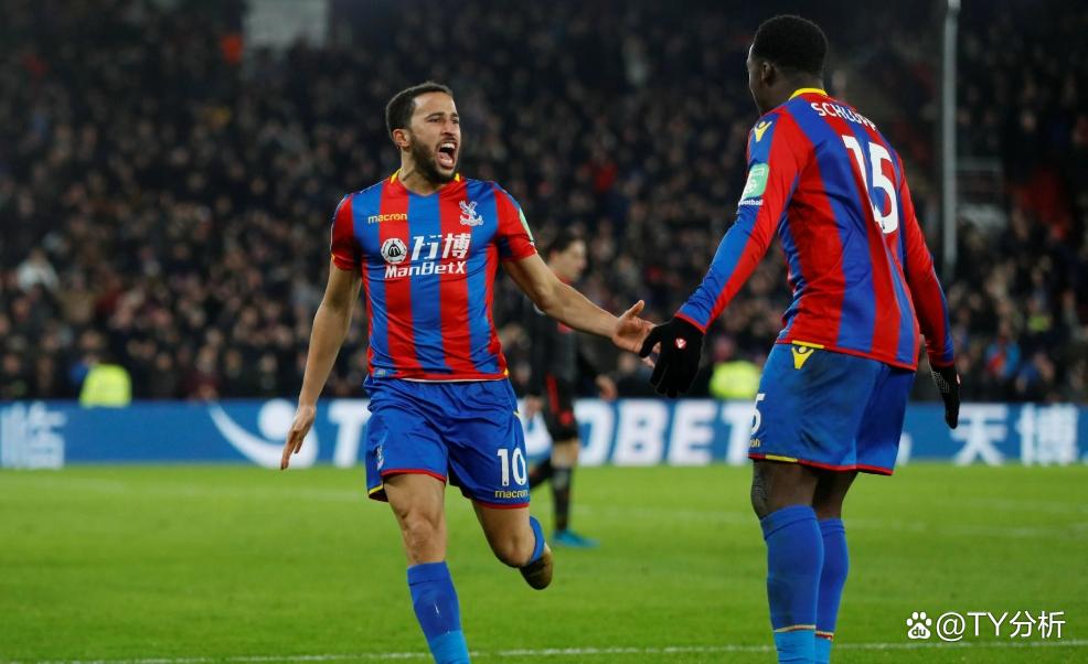 南安普顿逆转水晶宫，取得保级关键胜利(南安普顿与水晶宫)